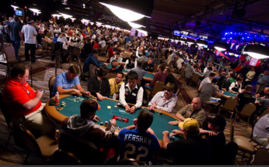Poker tournament - Poker คือการพนัน